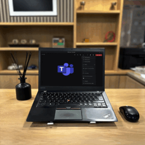 COMPUTADOR PORTATIL LENOVO THINKPAD T490- 14" - Intel Core i5-8th gen - DDR4 8 GIGAS - SSD  512 GB