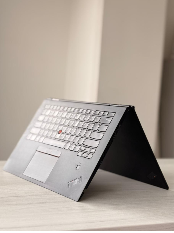 LENOVO PORTATIL THINKPAD X1 CARBON CORE I5 OCTAVA 16 GB 512GB SSD