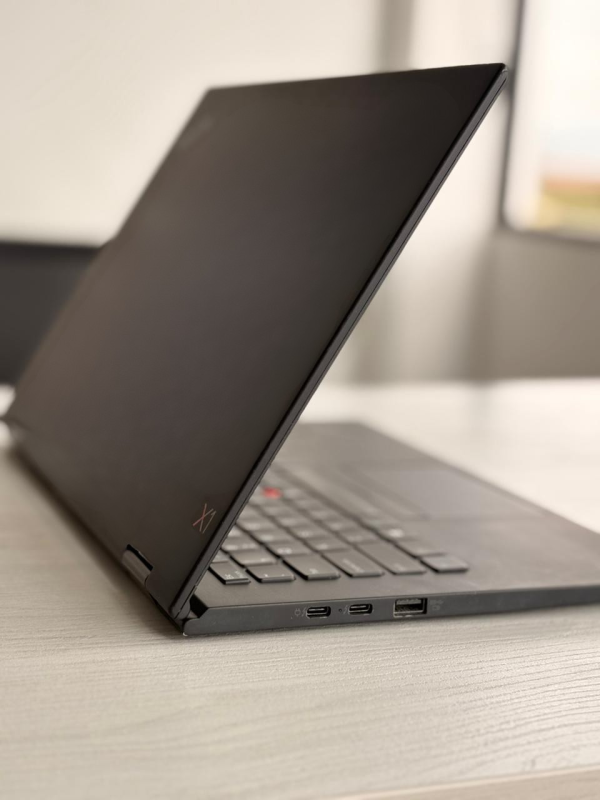 LENOVO PORTATIL THINKPAD X1 CARBON CORE I5 OCTAVA 16 GB 512GB SSD